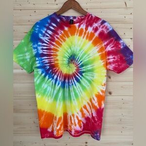 NEW Handmade Unisex Large GILDAN Soft Style Rainbow Spiral Tie-Dye T-Shirt